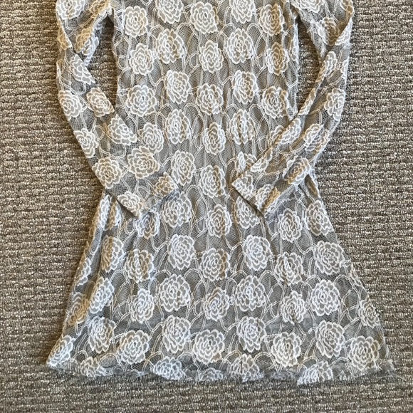 Charlotte Russe long sleeved bodycon mini— S - Picture 5 of 6